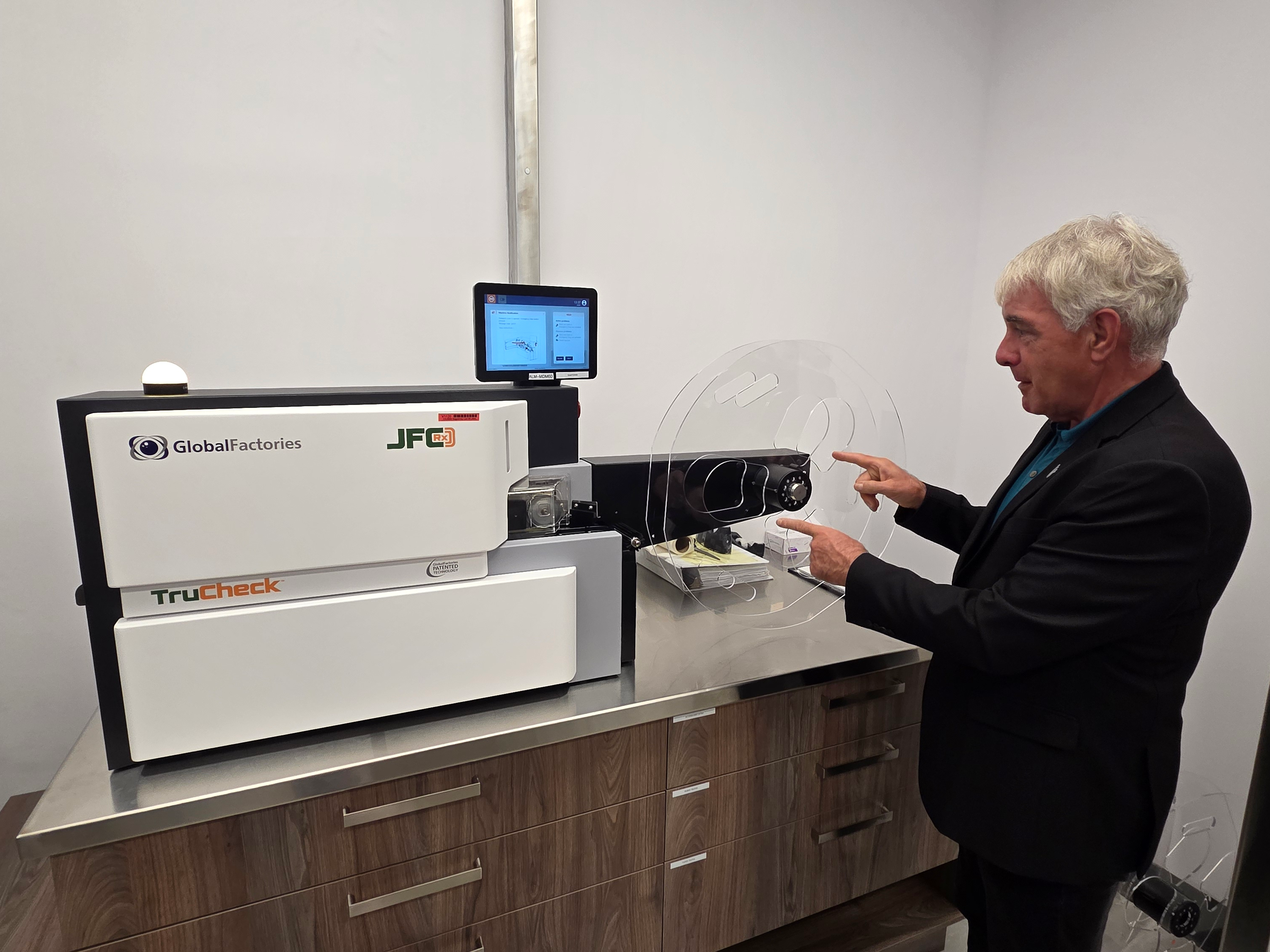 Un système automatisé unique au Lac-Saint-Jean pour vérifier les médicaments